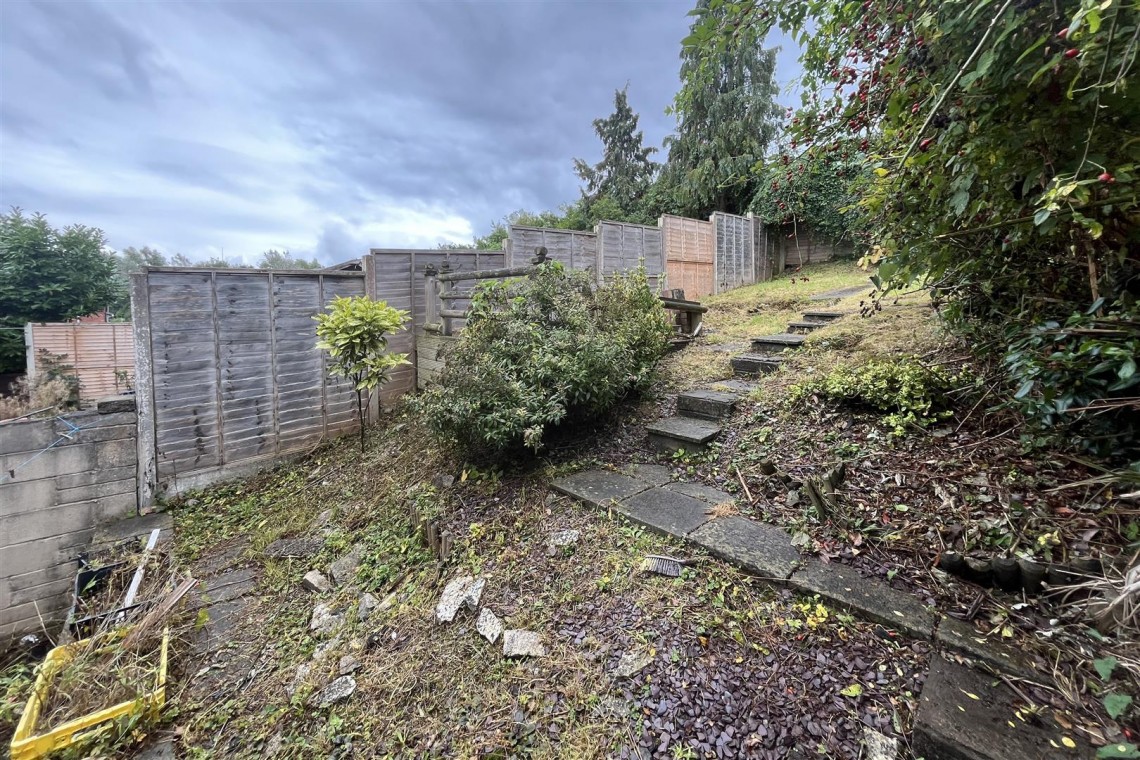 Images for SEMI | UPDATING | BEDMINSTER