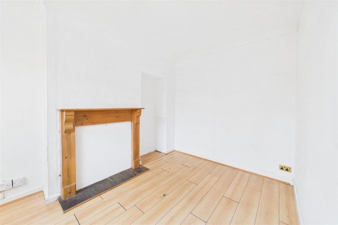 Images for SEMI | UPDATING | BEDMINSTER