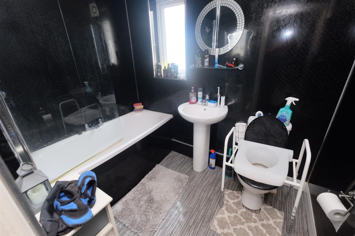 Images for HOUSE | UPDATING | KNOWLE