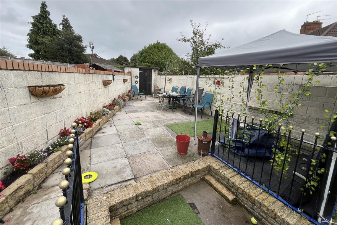 Images for HOUSE | UPDATING | KNOWLE