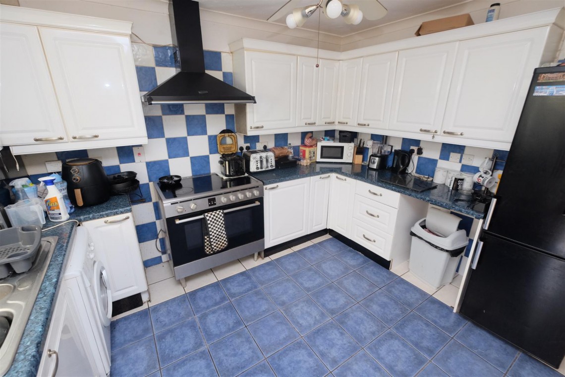 Images for HOUSE | UPDATING | KNOWLE