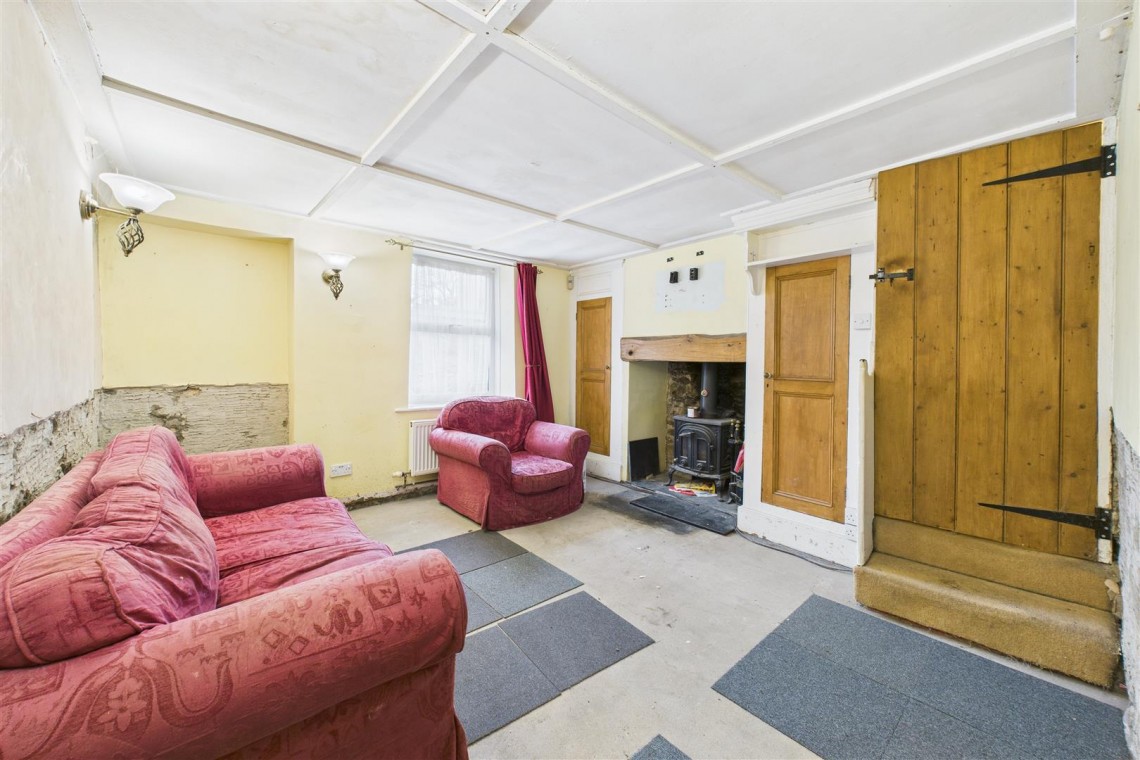 Images for COTTAGE FOR UPDATING | KEYNSHAM