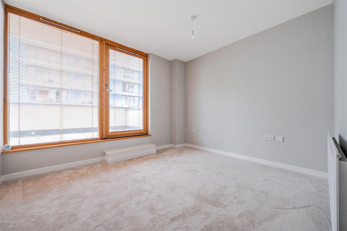 Images for Canons Way, Harbourside