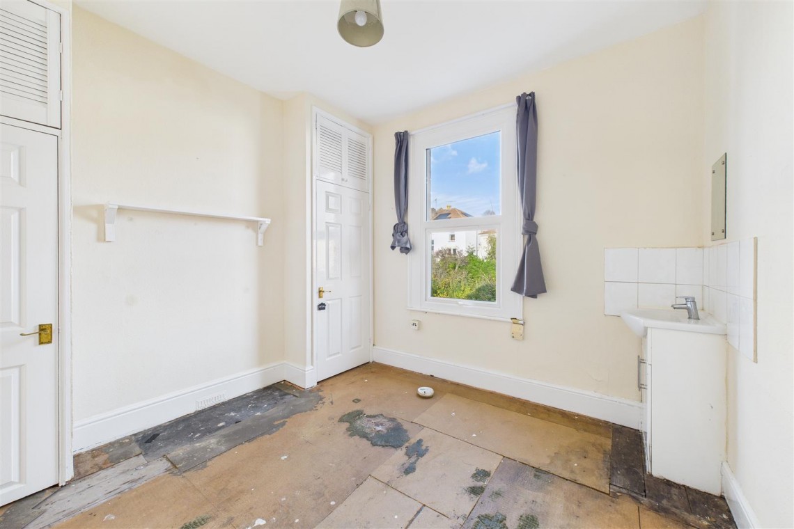 Images for DETACHED | UPDATING | REDLAND