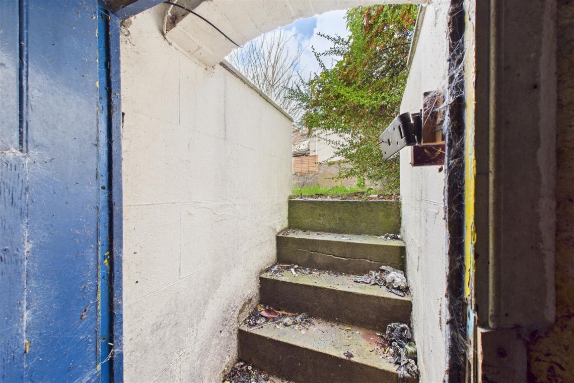 Images for DETACHED | UPDATING | REDLAND