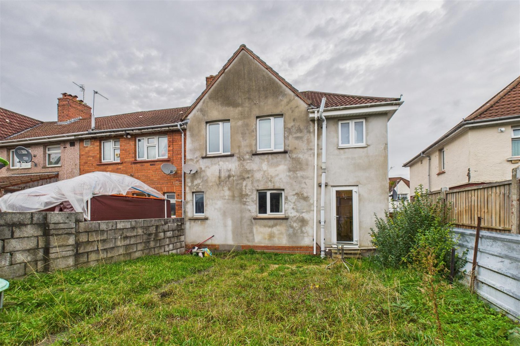 Images for 2 x 2 BED FLATS | KNOWLE