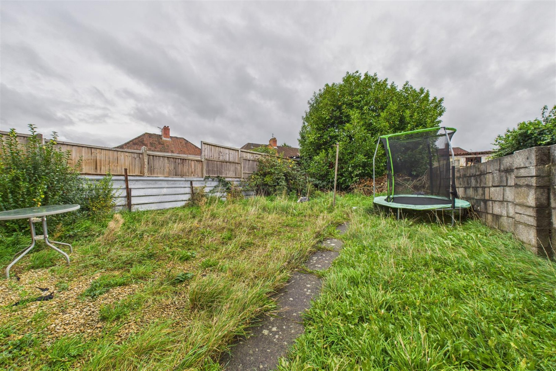 Images for 2 x 2 BED FLATS | KNOWLE