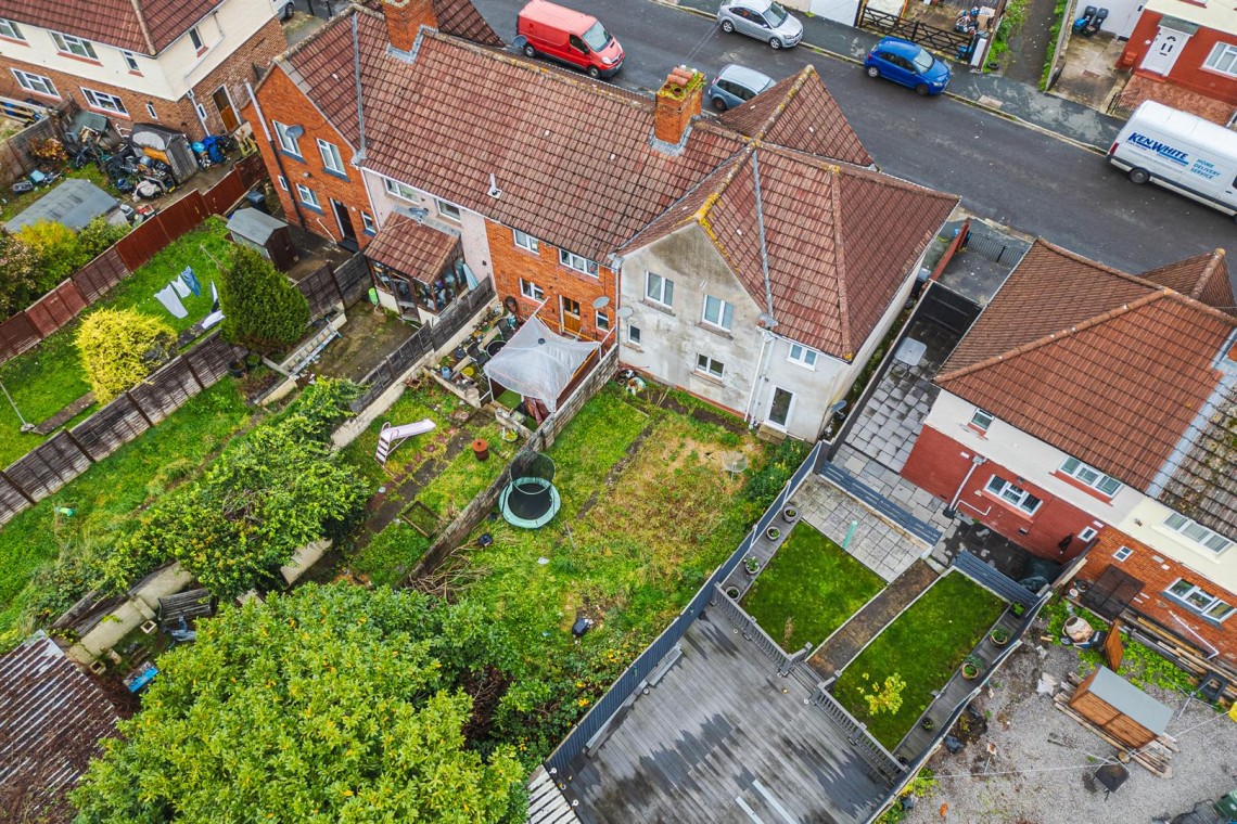 Images for 2 x 2 BED FLATS | KNOWLE