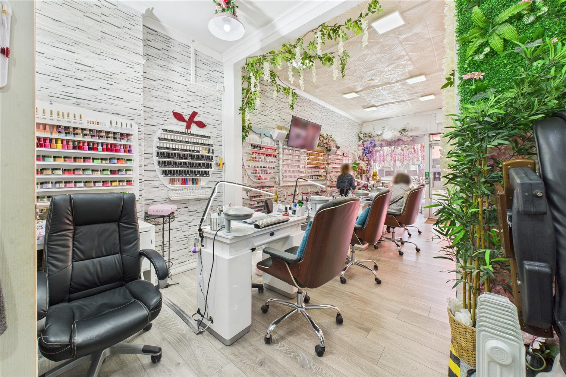 Images for COMMERCIAL INVESTMENT | WORLE