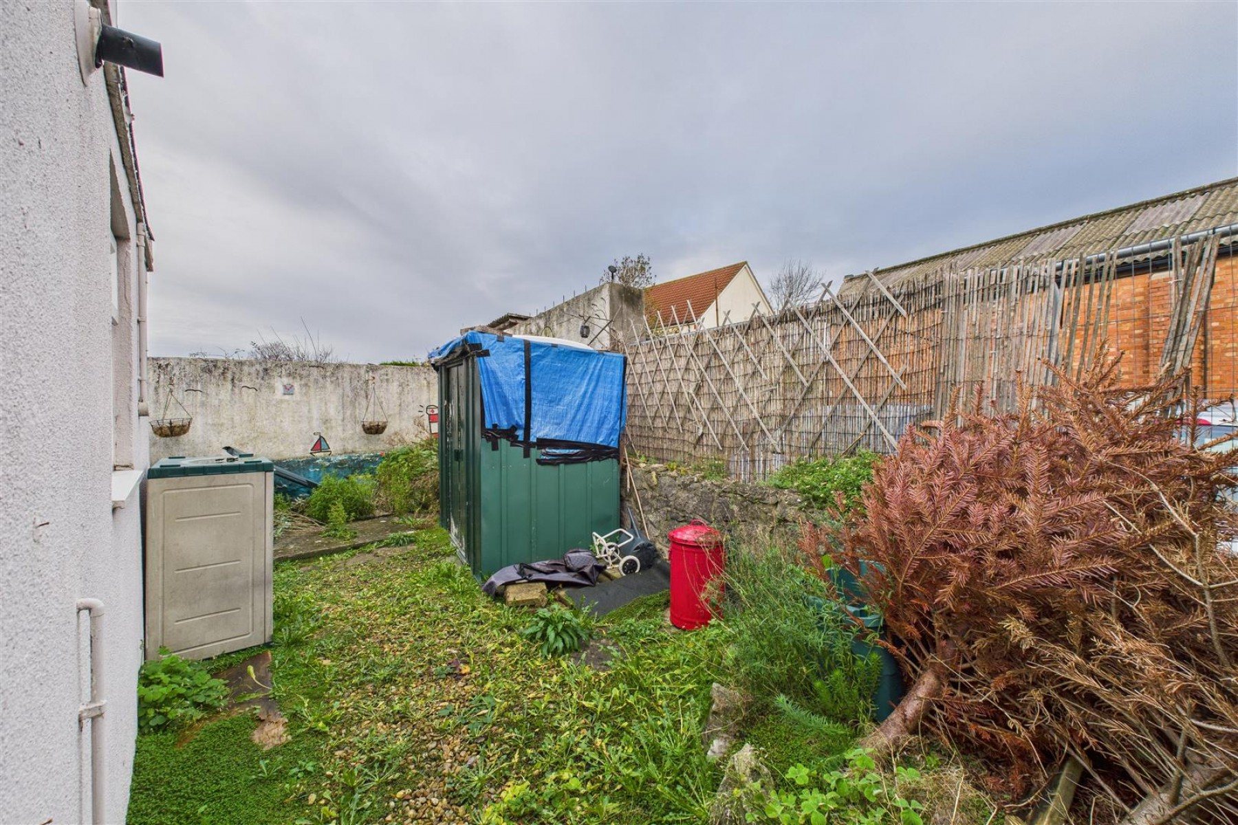 Images for 2 X FLATS | WSM