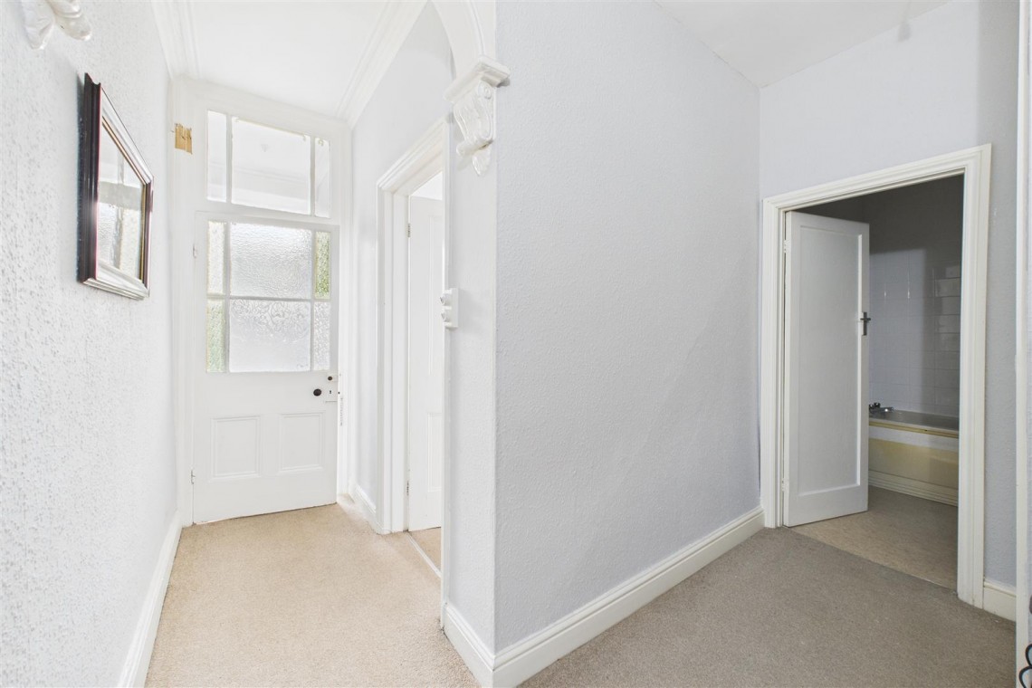 Images for 2 X FLATS | WSM