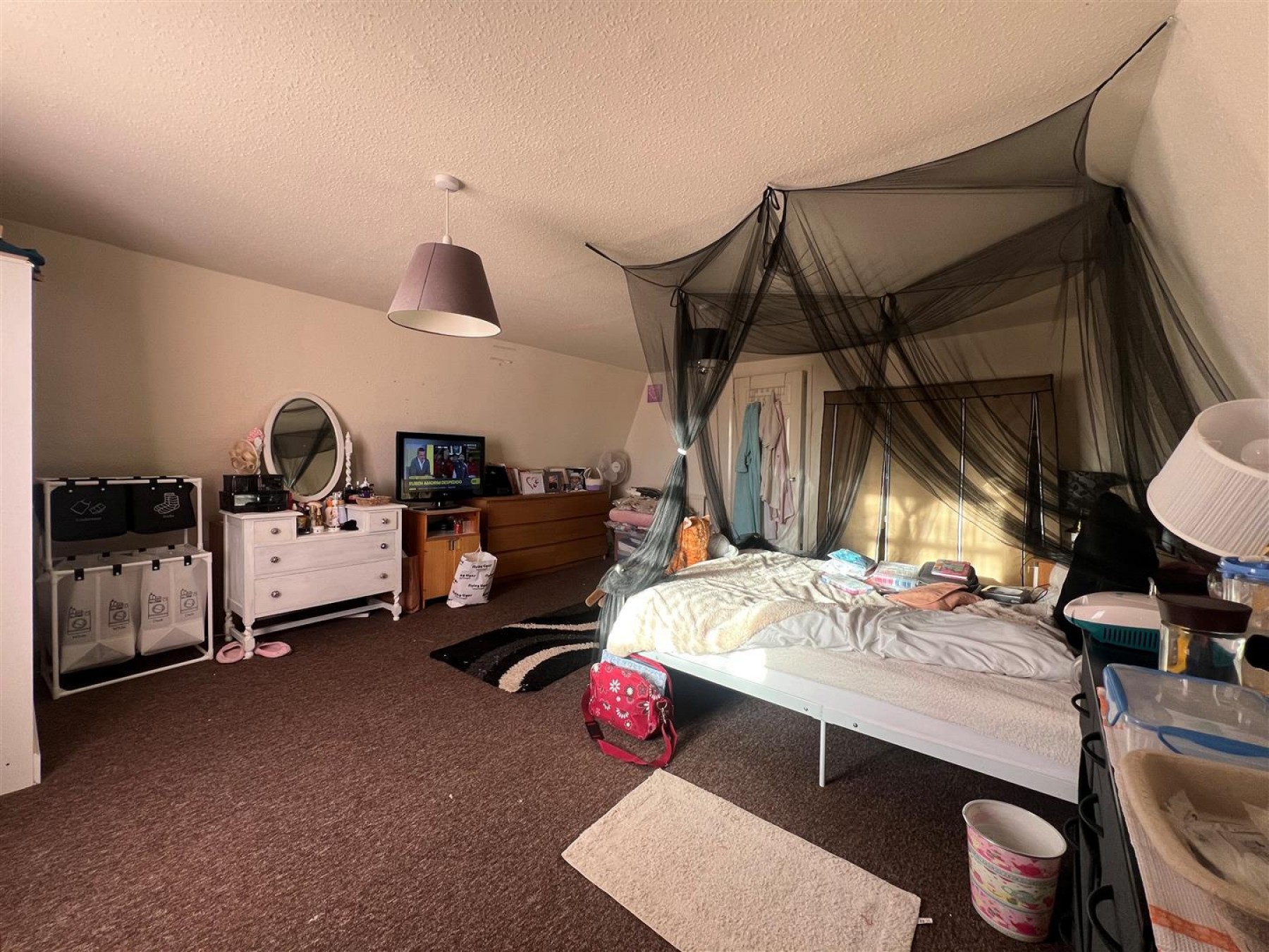 Images for 3 X FLATS | TEWKSBURY