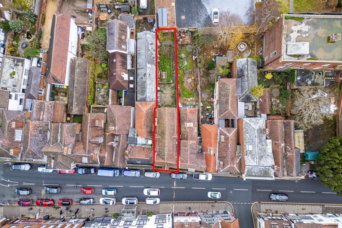 Images for 3 X FLATS | TEWKSBURY