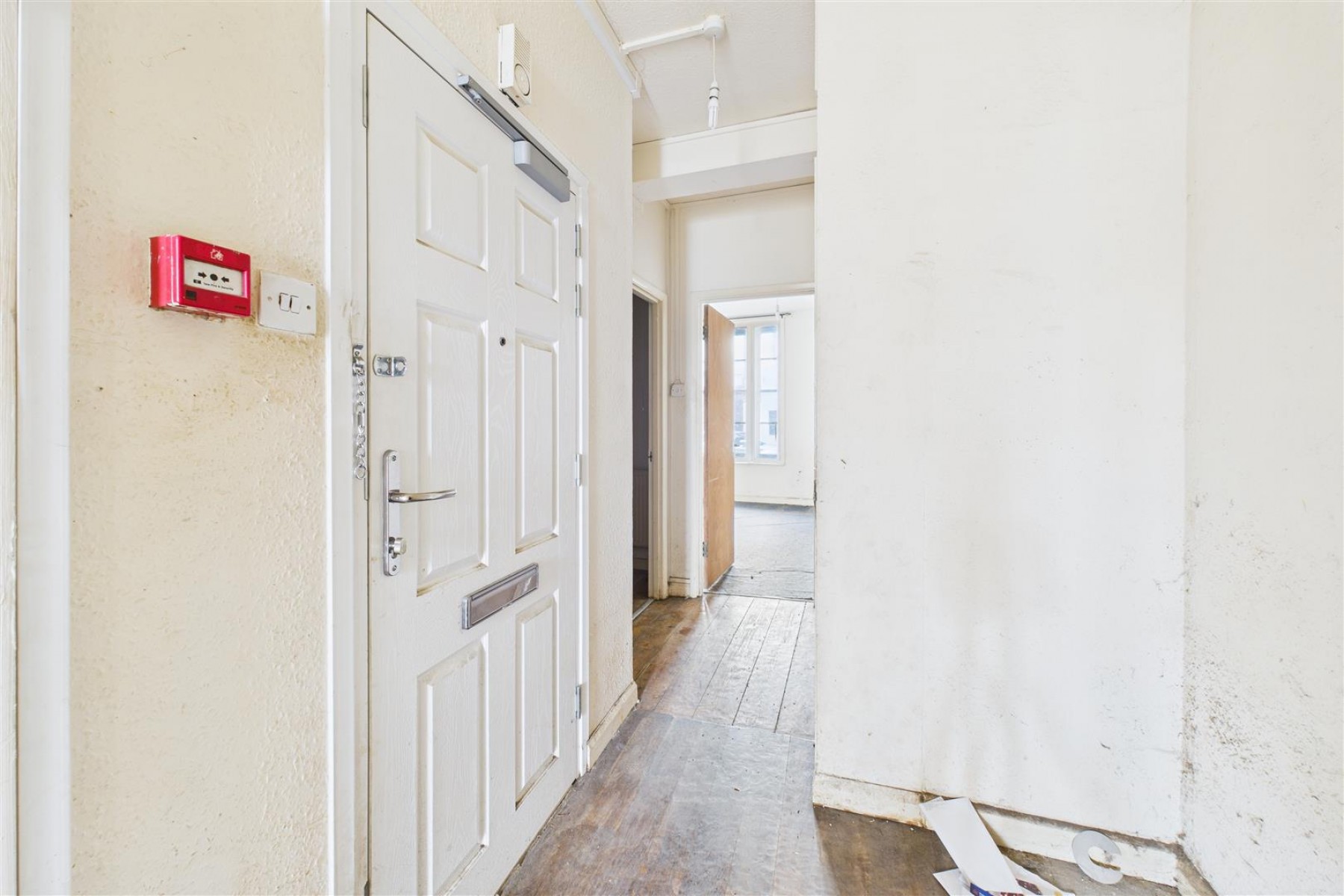 Images for 3 X FLATS | TEWKSBURY