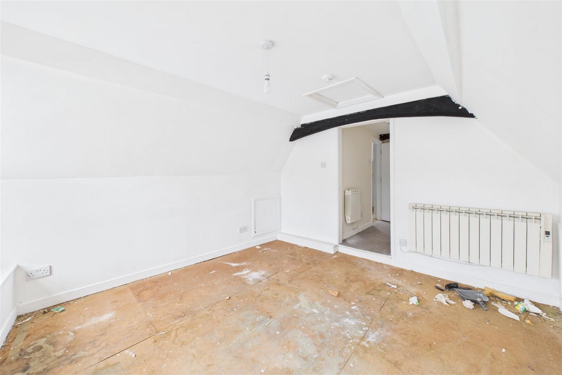 Images for 2 X FLATS | CASH BUYERS | TEWKESBURY