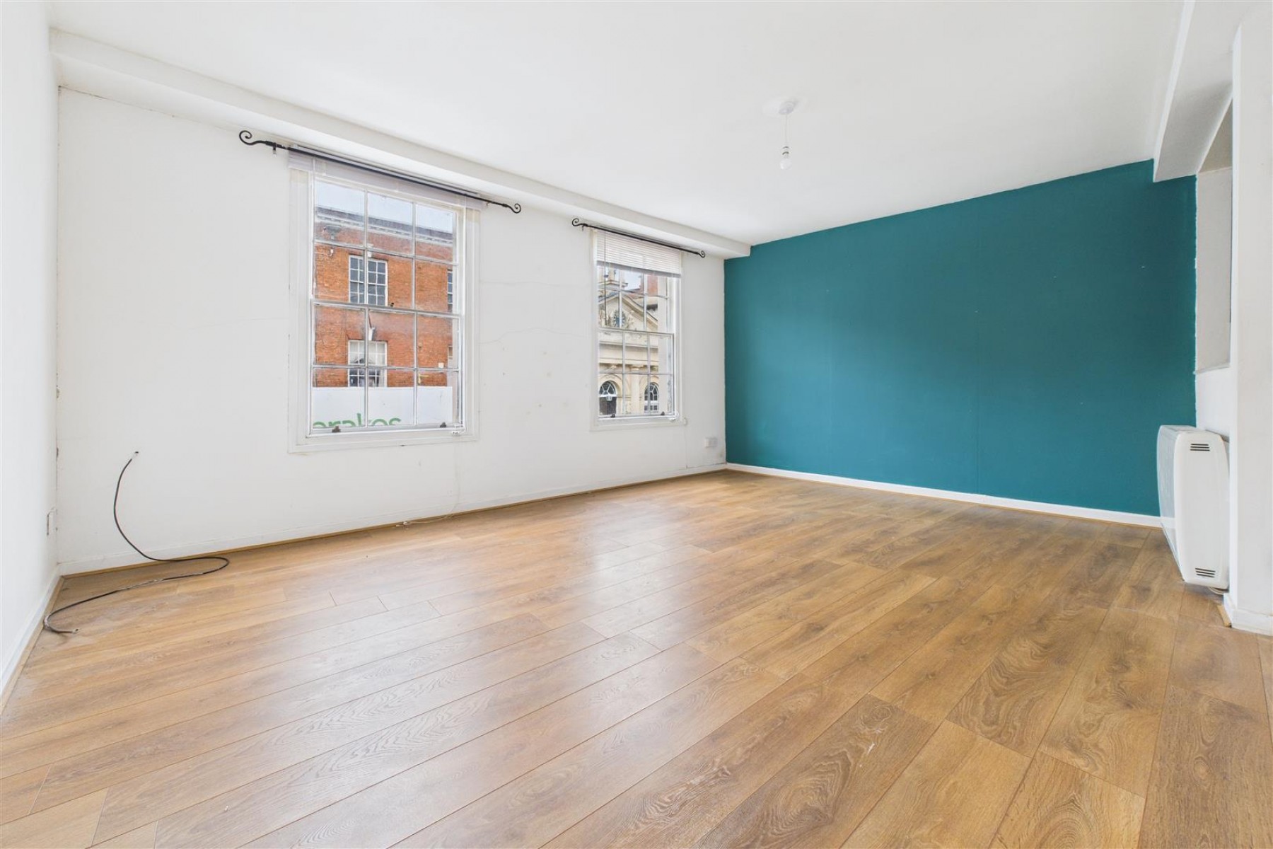 Images for 2 X FLATS | CASH BUYERS | TEWKESBURY