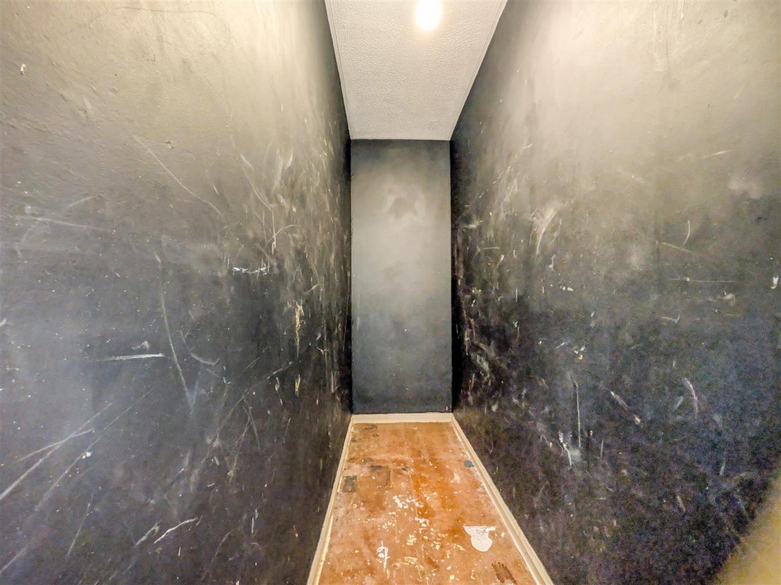 Images for 3 BED MAIS | COSMETIC UPDATING | PL1