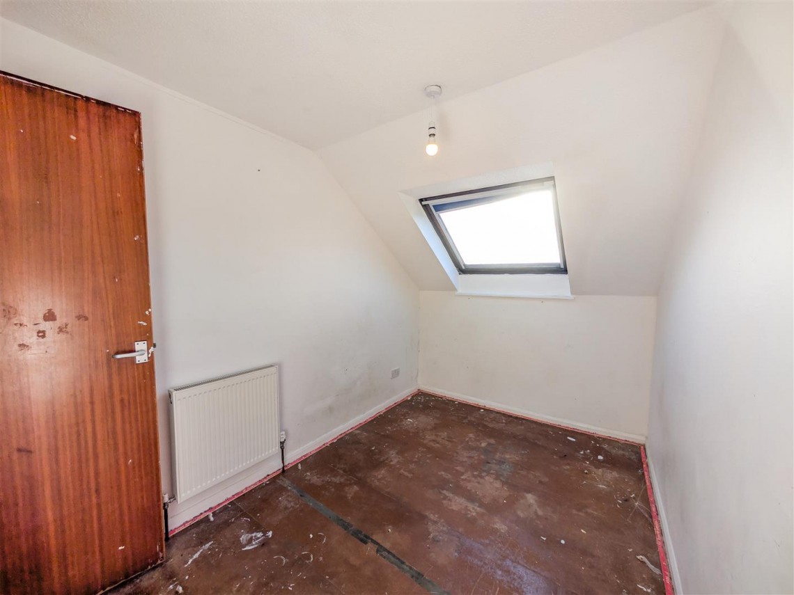 Images for 3 BED MAIS | COSMETIC UPDATING | PL1