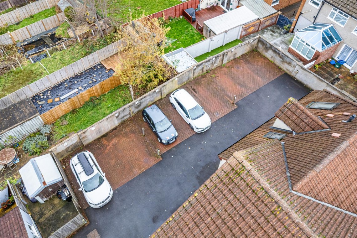 Images for 2 BED FLAT | BS5