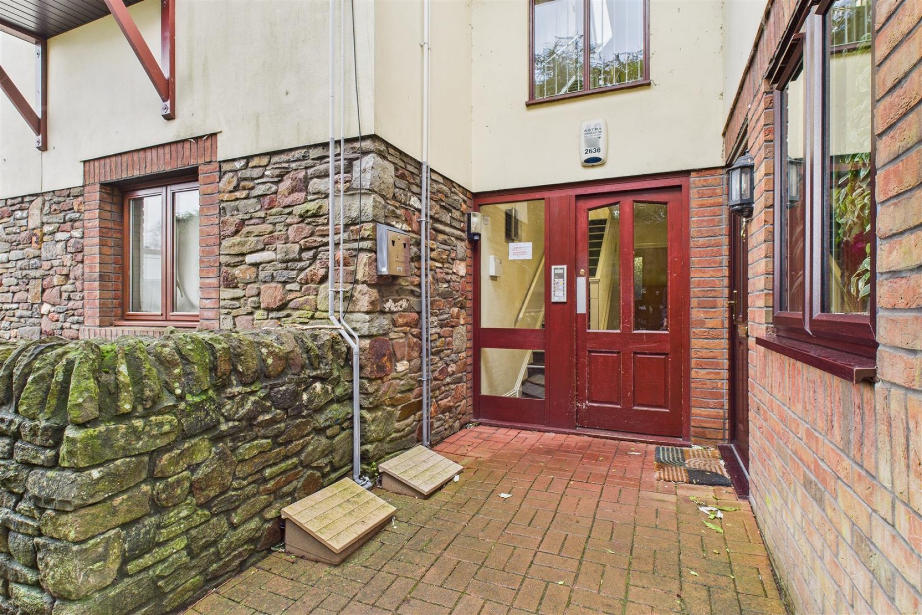 Images for 2 BED FLAT | BS5
