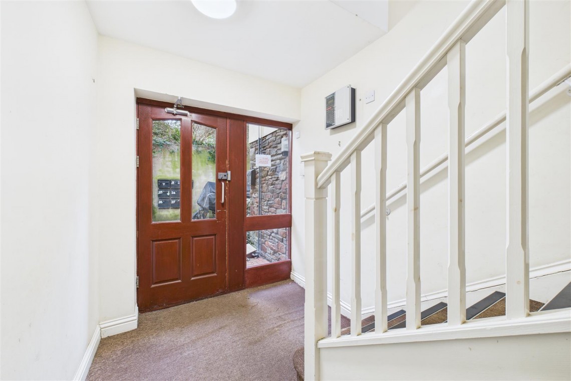 Images for 2 BED FLAT | BS5