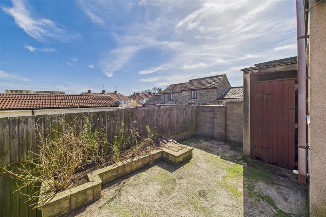 Images for DETACHED | UPDATING | KINGSWOOD