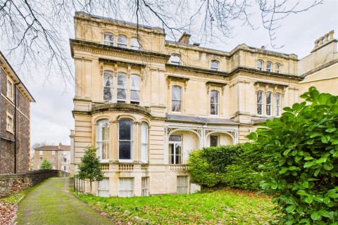 View Full Details for COSMETIC UPDATING | PARKING | CLIFTON