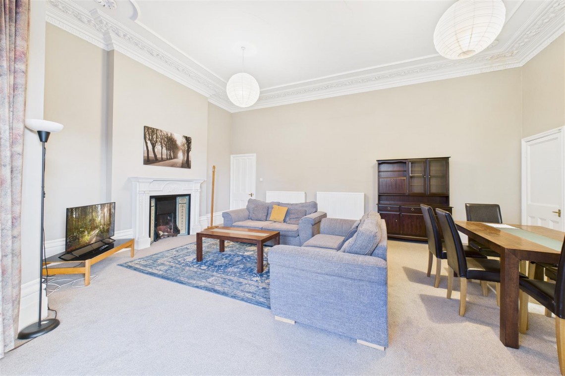 Images for COSMETIC UPDATING | 3 X PARKING | CLIFTON