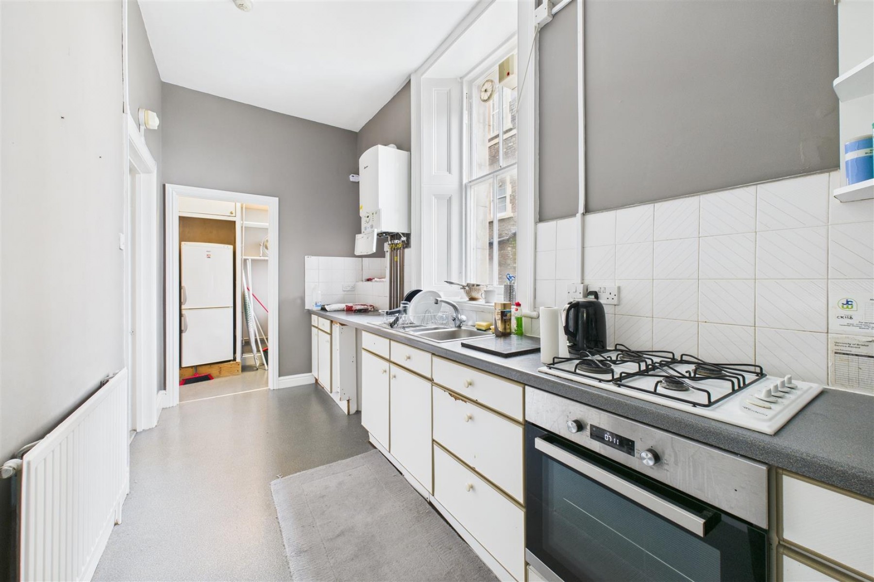 Images for COSMETIC UPDATING | 3 X PARKING | CLIFTON