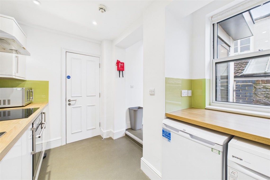 Images for 2 X 1 BED FLATS | KINGSDOWN