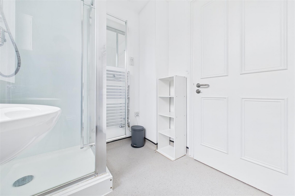 Images for 2 X 1 BED FLATS | KINGSDOWN