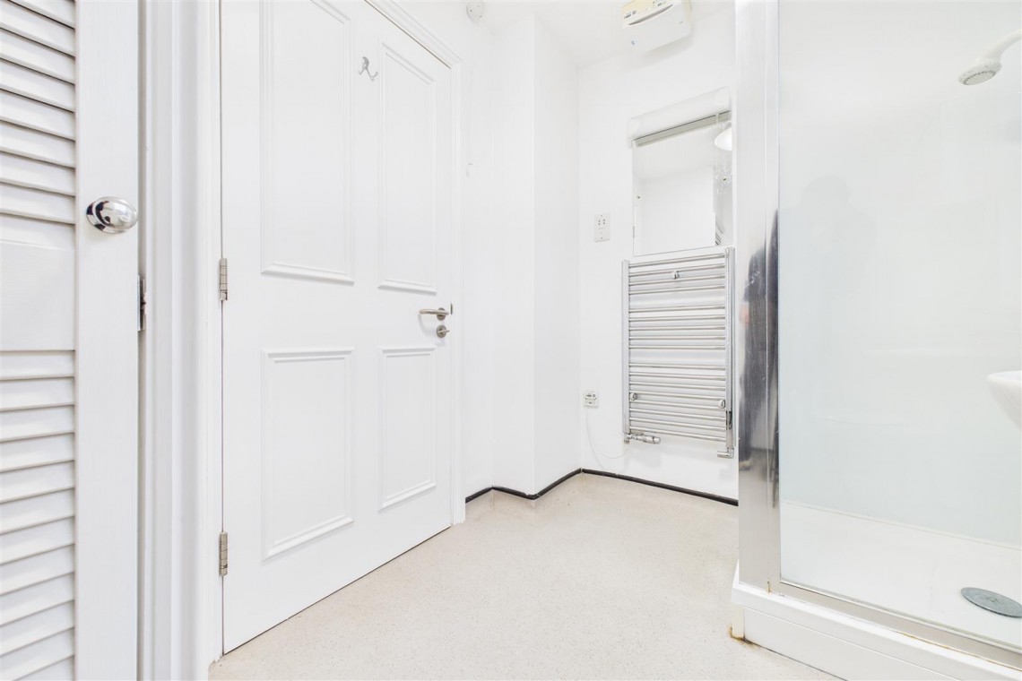 Images for 2 X 1 BED FLATS | KINGSDOWN