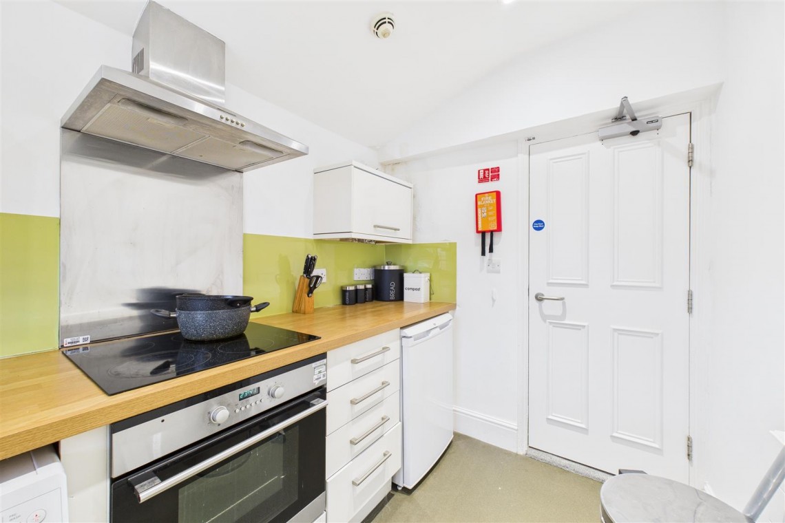 Images for 2 X 1 BED FLATS | KINGSDOWN