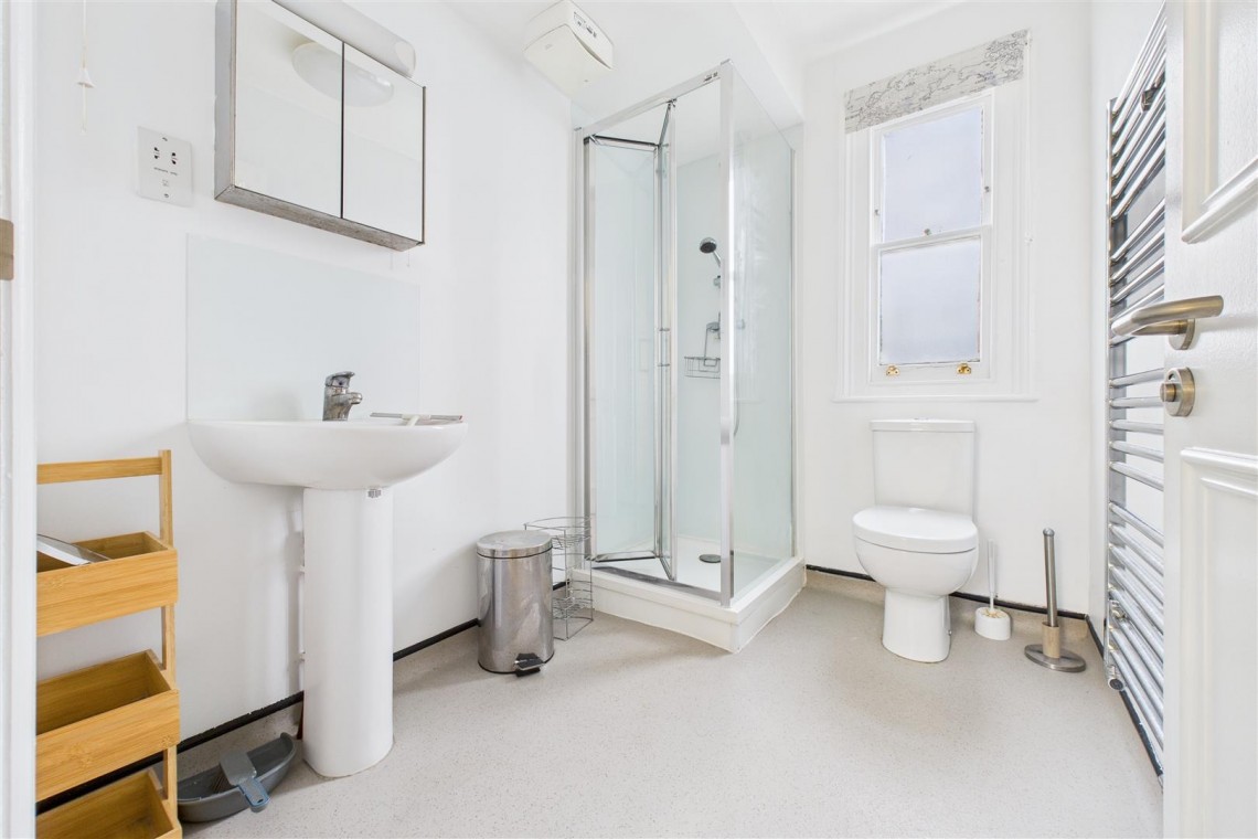 Images for 2 X 1 BED FLATS | KINGSDOWN