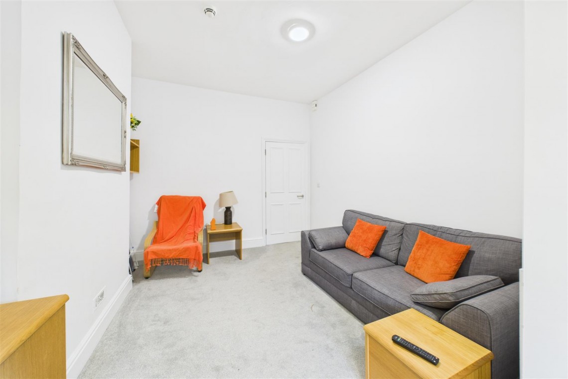 Images for 2 X 1 BED FLATS | KINGSDOWN