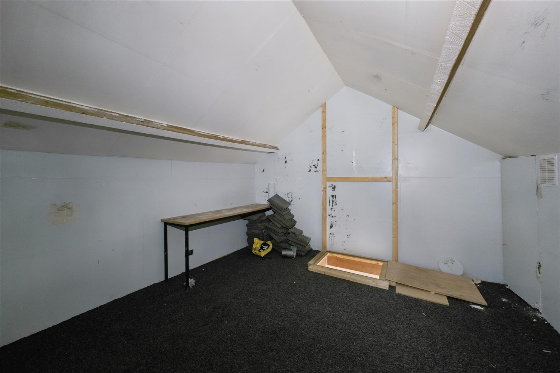 Images for UPDATING | PARKING | KINGSWOOD