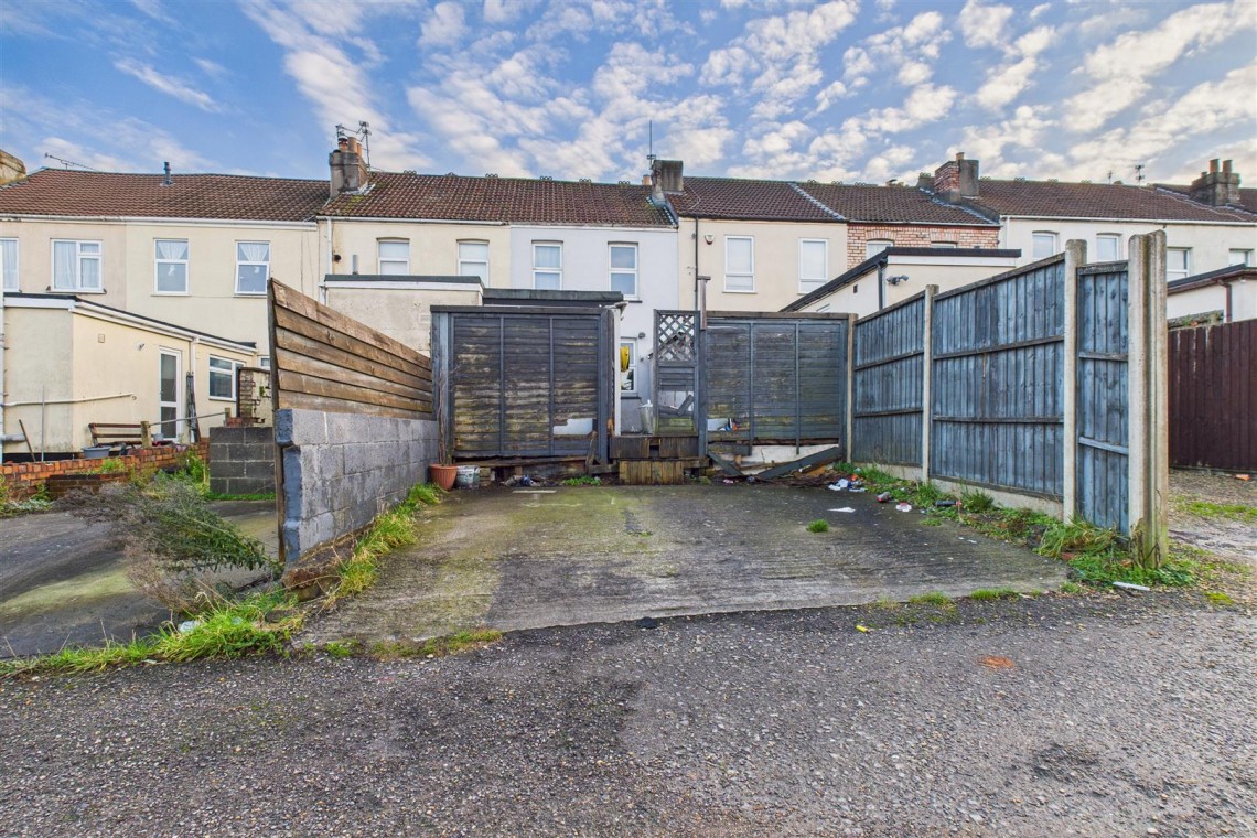 Images for UPDATING | PARKING | KINGSWOOD