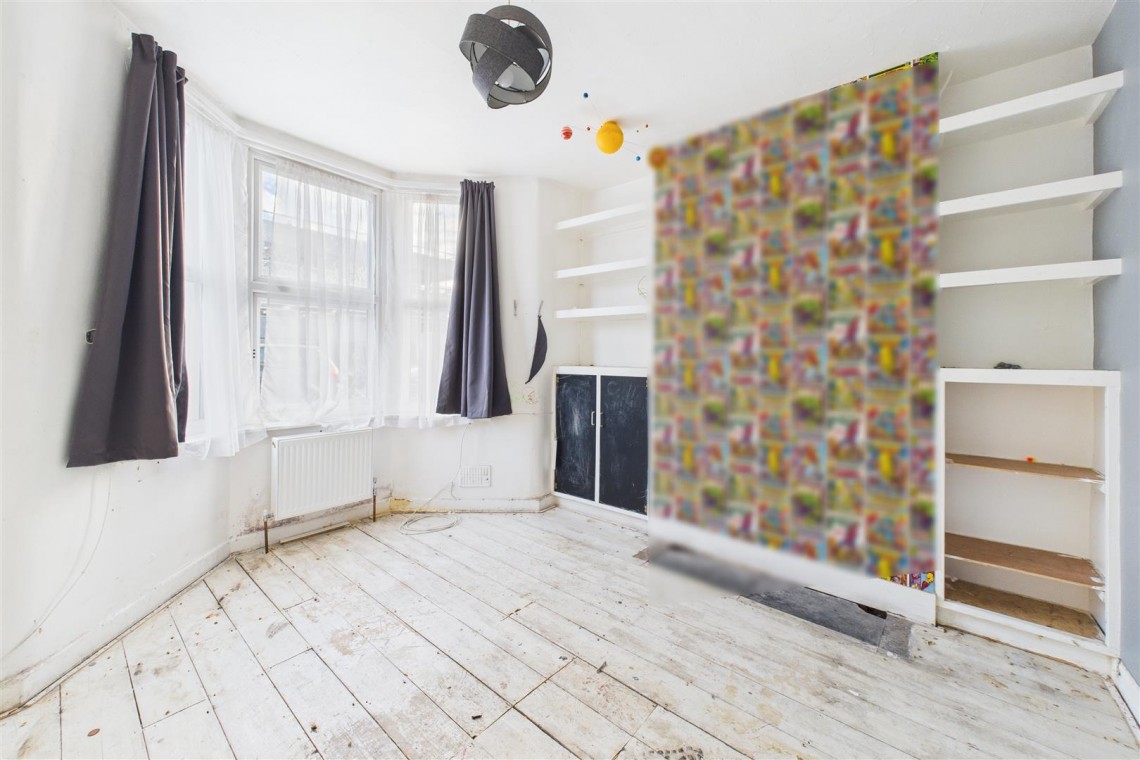 Images for UPDATING | PARKING | KINGSWOOD