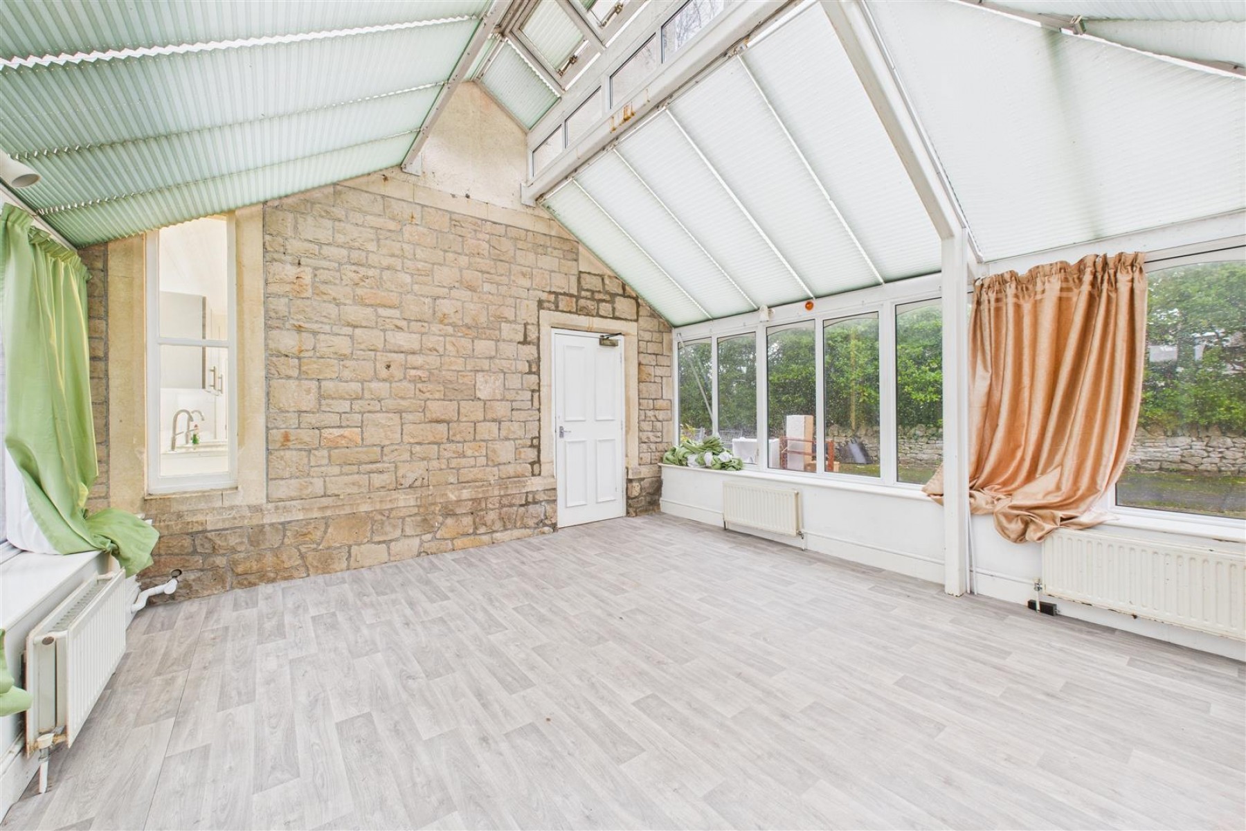 Images for 21 BED HMO | CLEVEDON