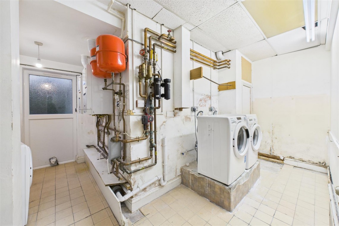 Images for 21 BED HMO | CLEVEDON