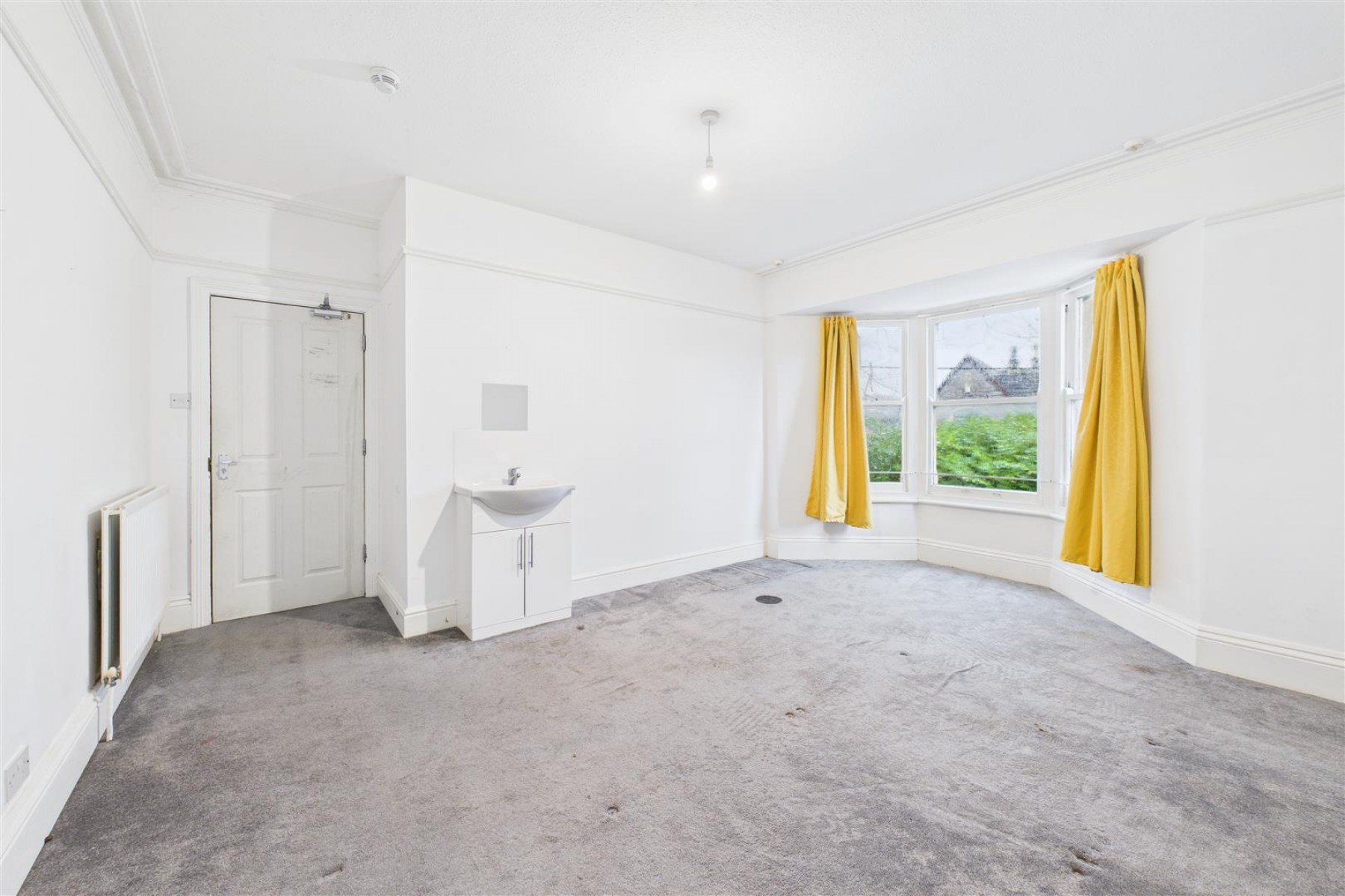 Images for 21 BED HMO | CLEVEDON