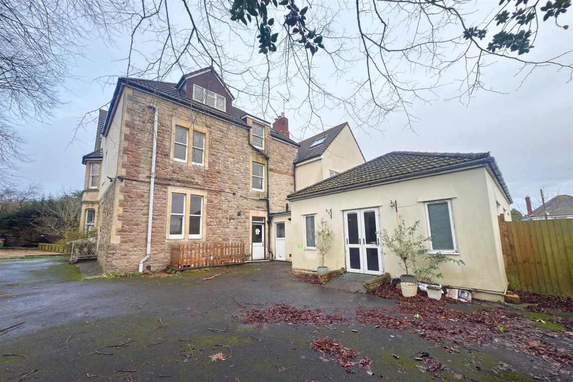 Images for 21 BED HMO | CLEVEDON