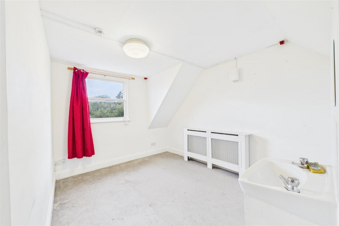 Images for 21 BED HMO | CLEVEDON