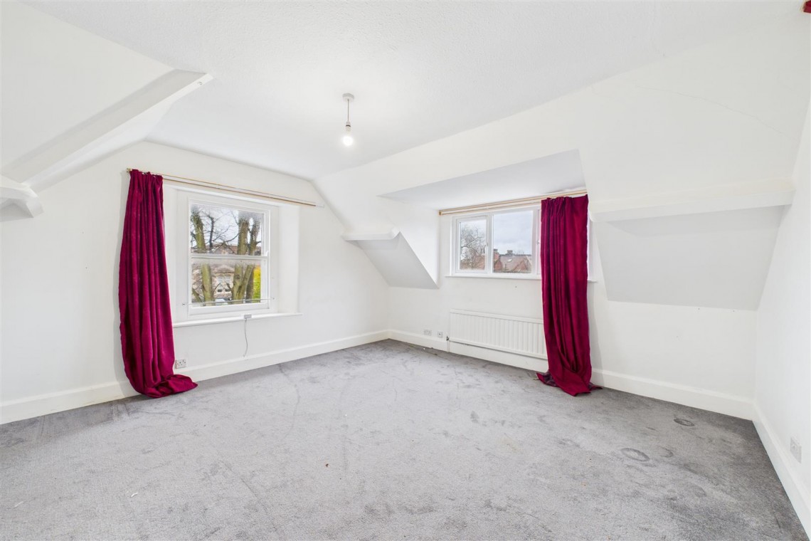 Images for 21 BED HMO | CLEVEDON