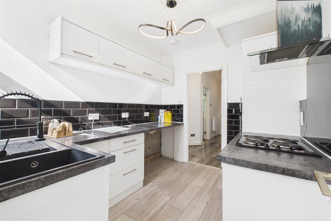 Images for SOUTH WEST GARDEN | 2 X PARKING | BRISLINGTON