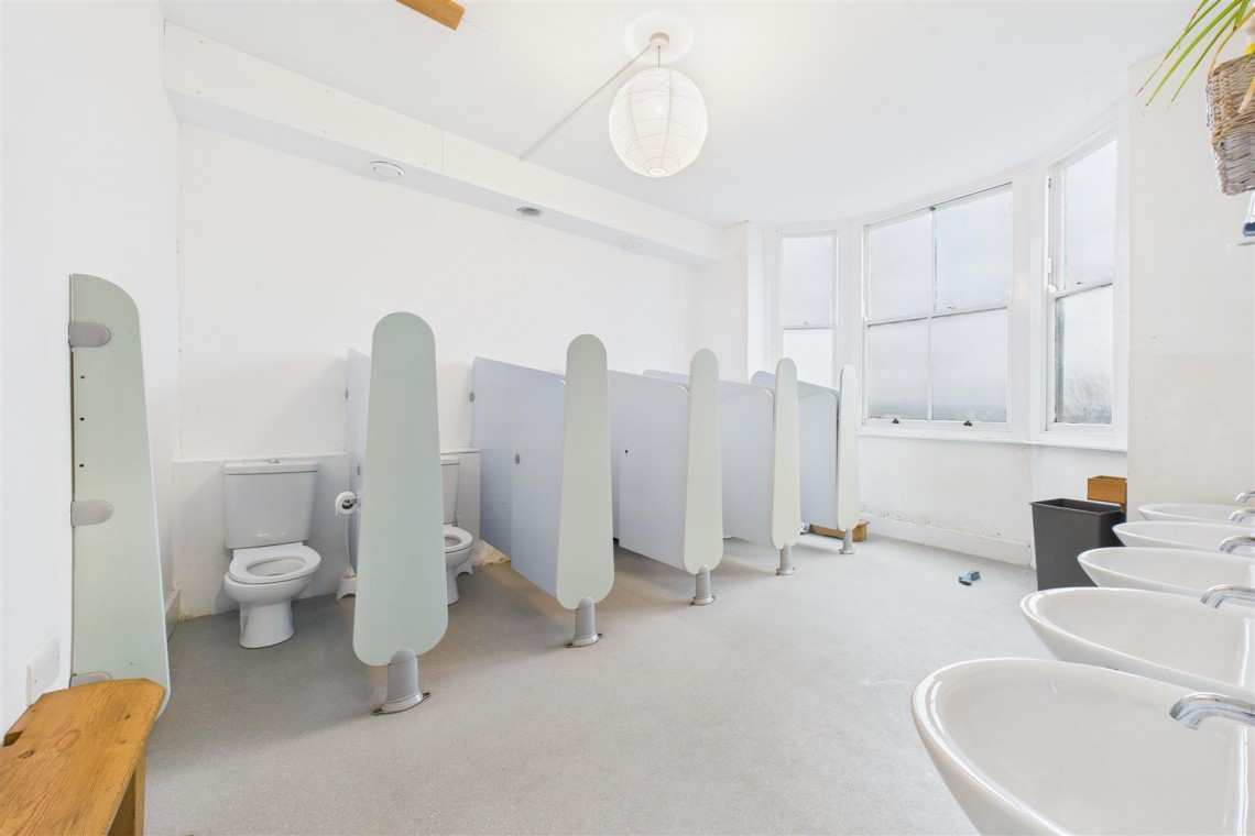 Images for DETACHED | REDLAND