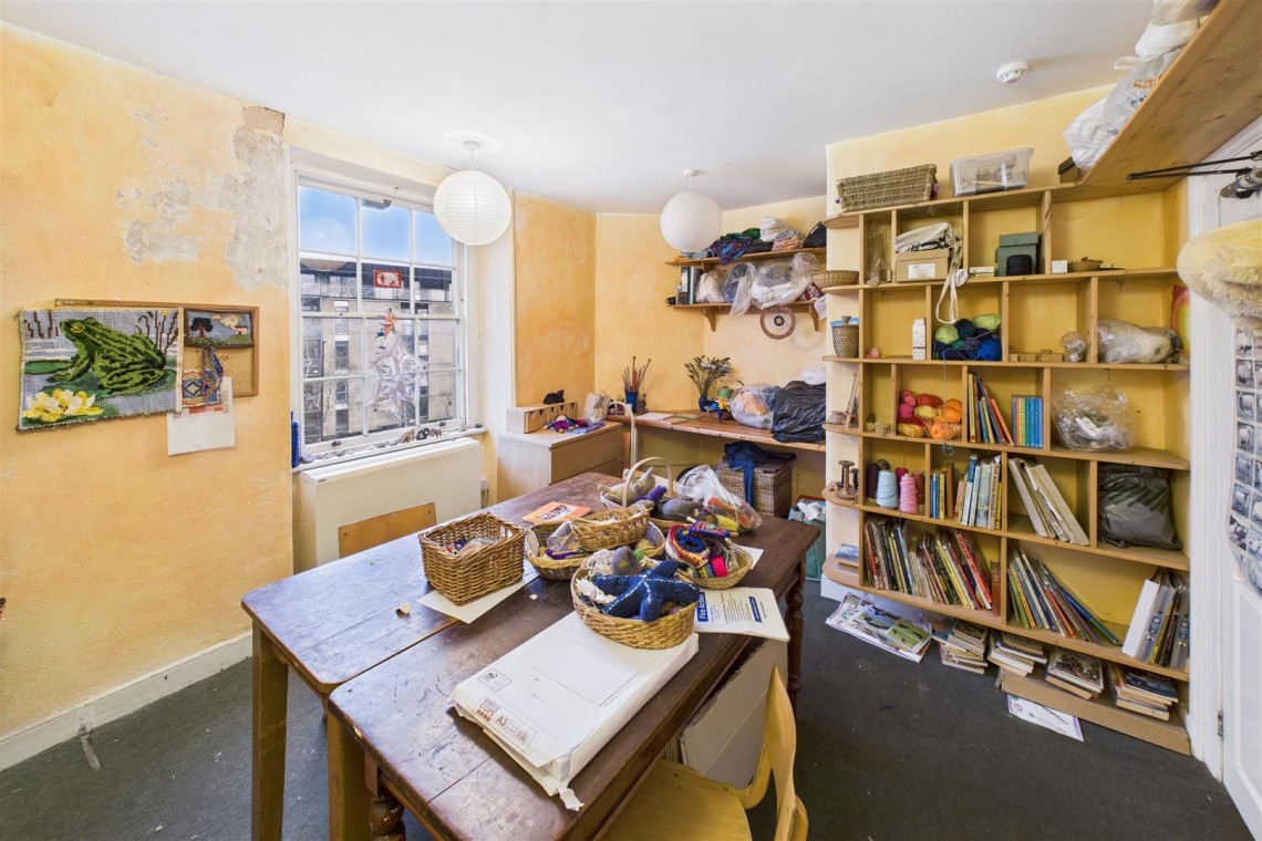 Images for DETACHED | REDLAND