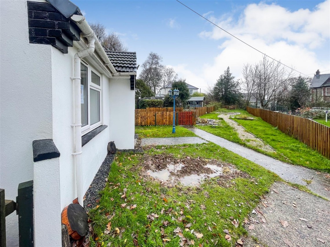 Images for BUNGALOW | STICKLEPATH