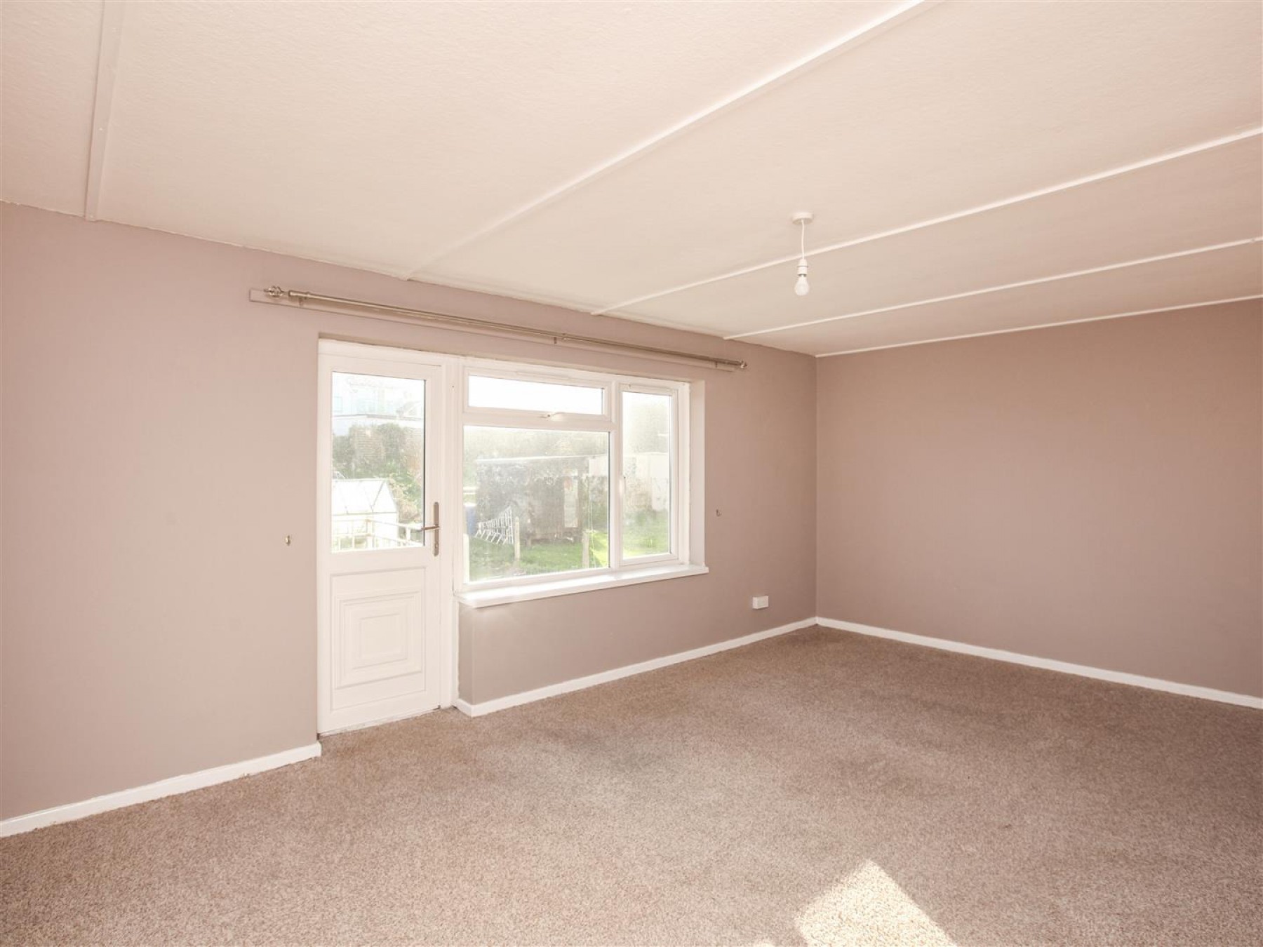 Images for BALCONY FLAT | COSMETIC UPDATING | SALCOMBE