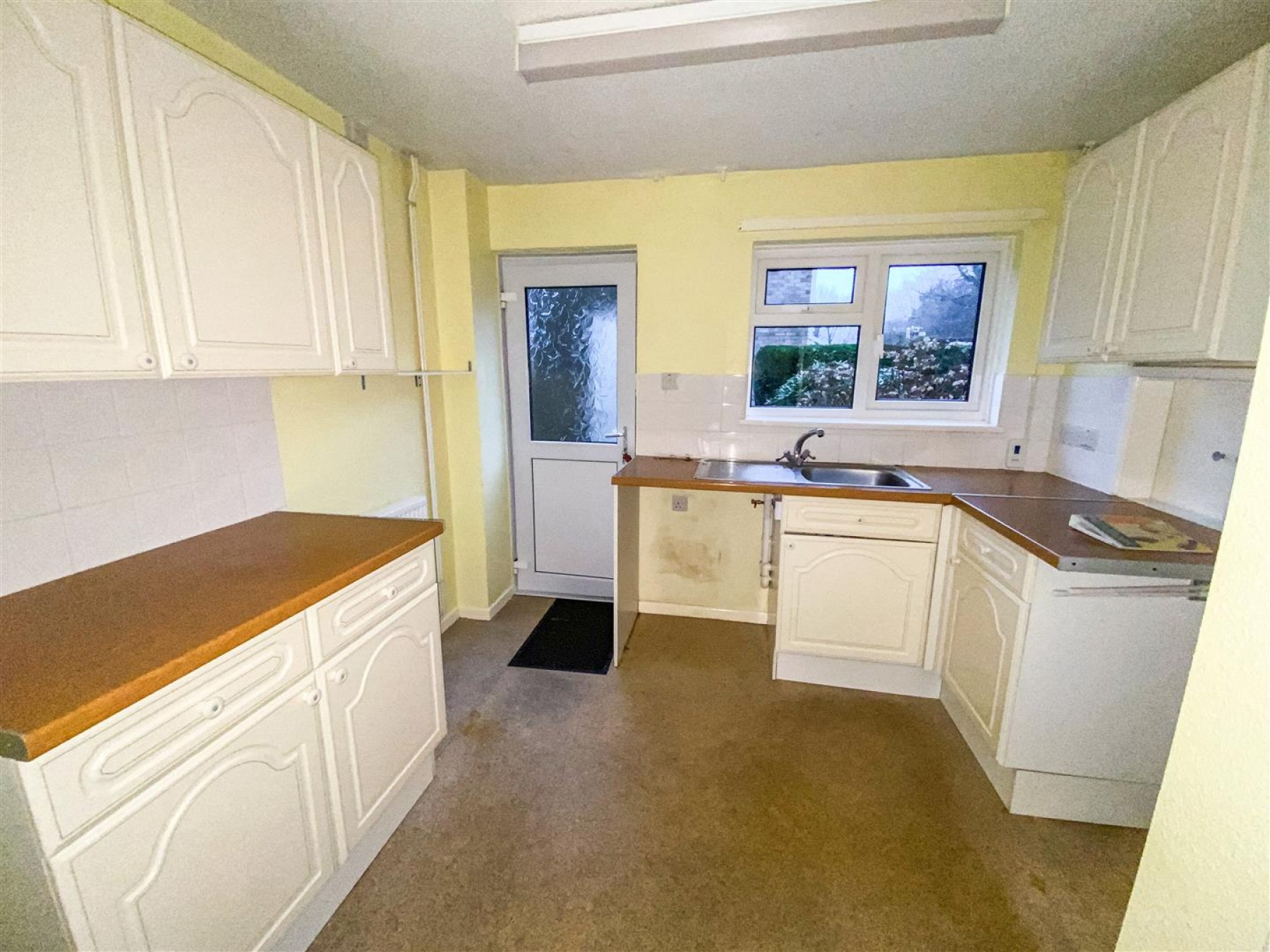 Images for COSMETIC UPDATING | TAVISTOCK